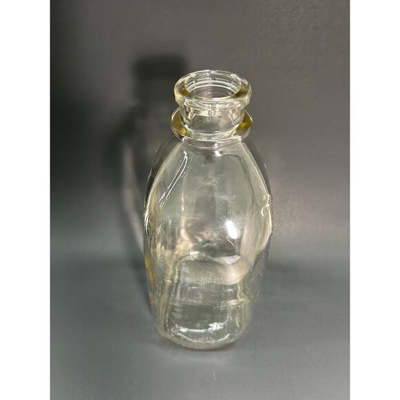 Borden’s Brand 2 Qt Refillable Half Gallon VTG Milk Bottle, Farmhouse Decor - Picture 3 of 6